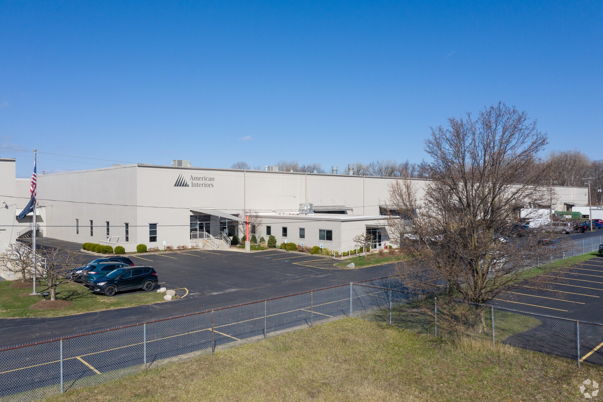 302 S Byrne Rd, Toledo, OH à louer Photo principale- Image 1 de 6