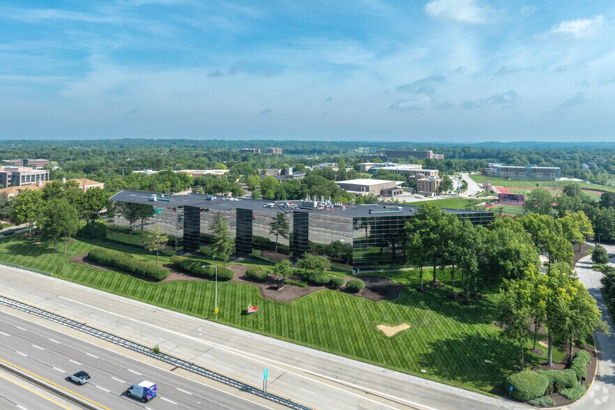 510 Maryville University Dr, Saint Louis, MO for lease - Aerial - Image 2 of 5