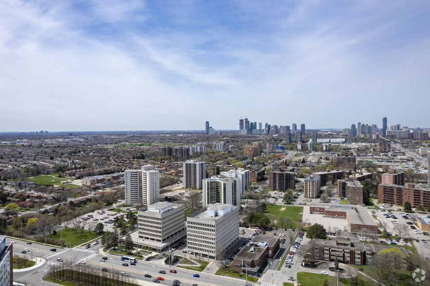 89 Queensway W, Mississauga, ON for lease - Aerial - Image 3 of 3