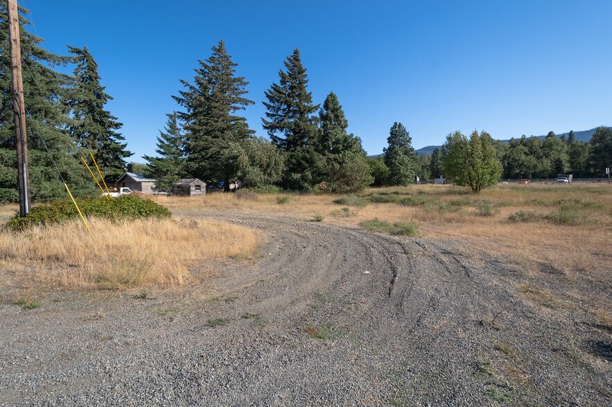 XXX SR 903, Cle Elum, WA à vendre - Photo du bâtiment - Image 2 de 6