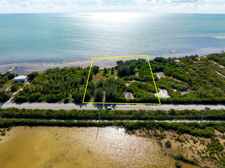 57468-57478 Overseas Hwy, Marathon, FL à vendre - Photo du bâtiment - Image 1 de 12