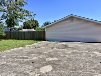 Plus de détails pour 2129 Mill St, Lake Charles, LA - Flex à vendre