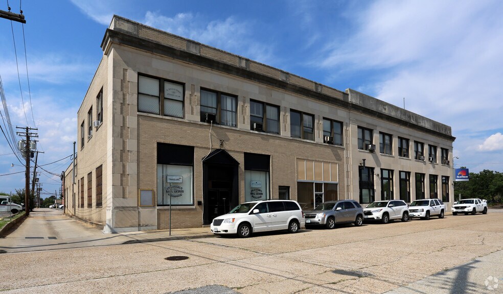200-208 N Main St, Hopewell, VA for lease - Building Photo - Image 2 of 3
