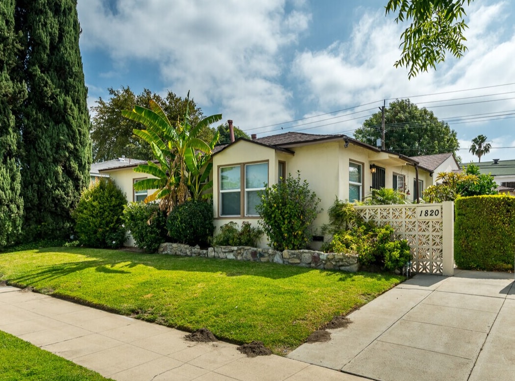 1820 N Hollywood Way, Burbank, CA à vendre Photo principale- Image 1 de 4