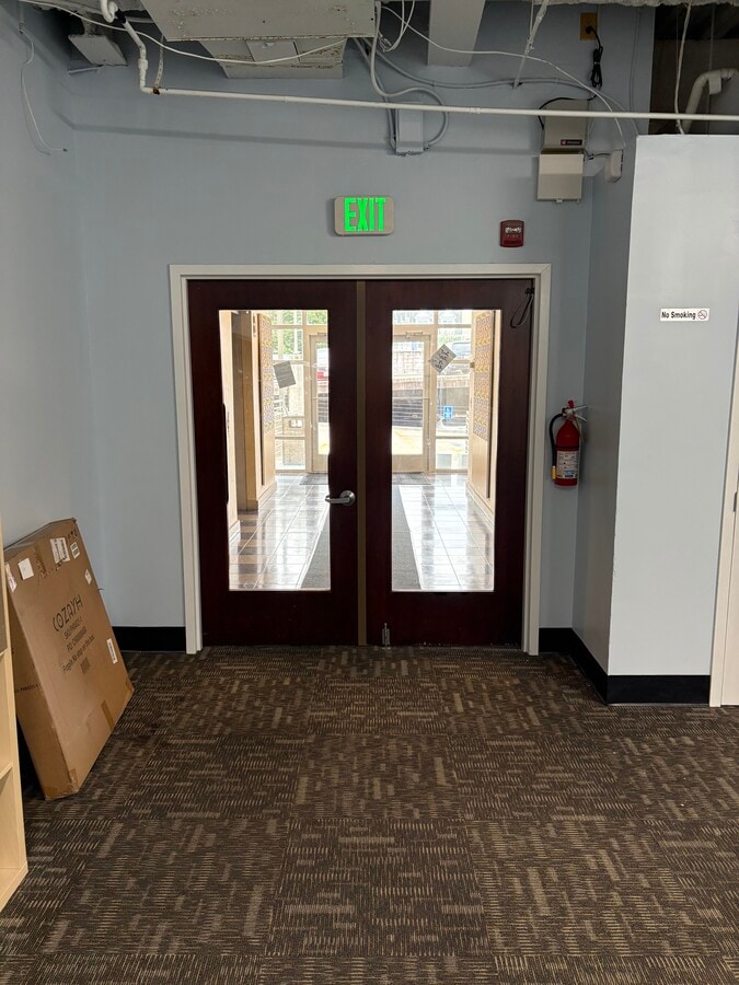 40 York Rd, Towson, MD 21204 - Unit 210 -  - Interior Photo - Image 1 of 5