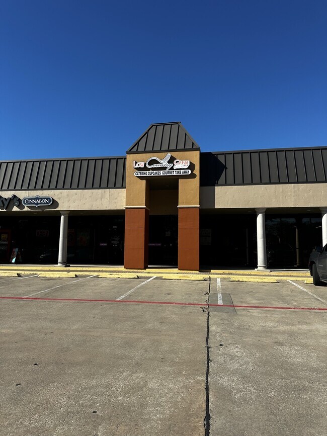 More details for 13881 Midway Rd, Farmers Branch, TX - Retail for Lease