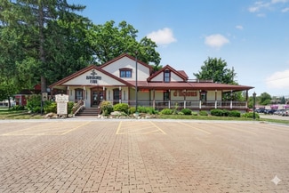 Plus de détails pour 211 W Railroad Ave, Bartlett, IL - Commerce de détail à vendre
