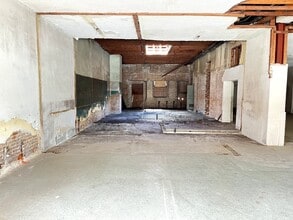 406 N State Line Ave, Texarkana, AR for lease Interior Photo- Image 2 of 7