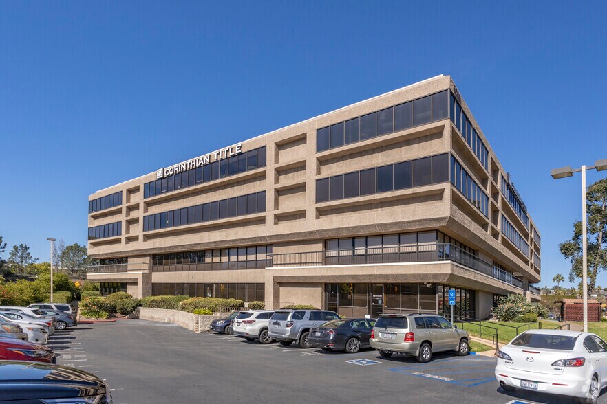 5030 Camino de la Siesta, San Diego, CA à louer - Photo du bâtiment - Image 3 de 6