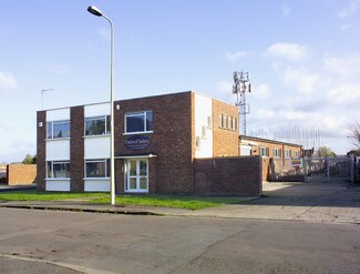 Plus de détails pour 59 Murdock Rd, Bicester - Industriel à louer