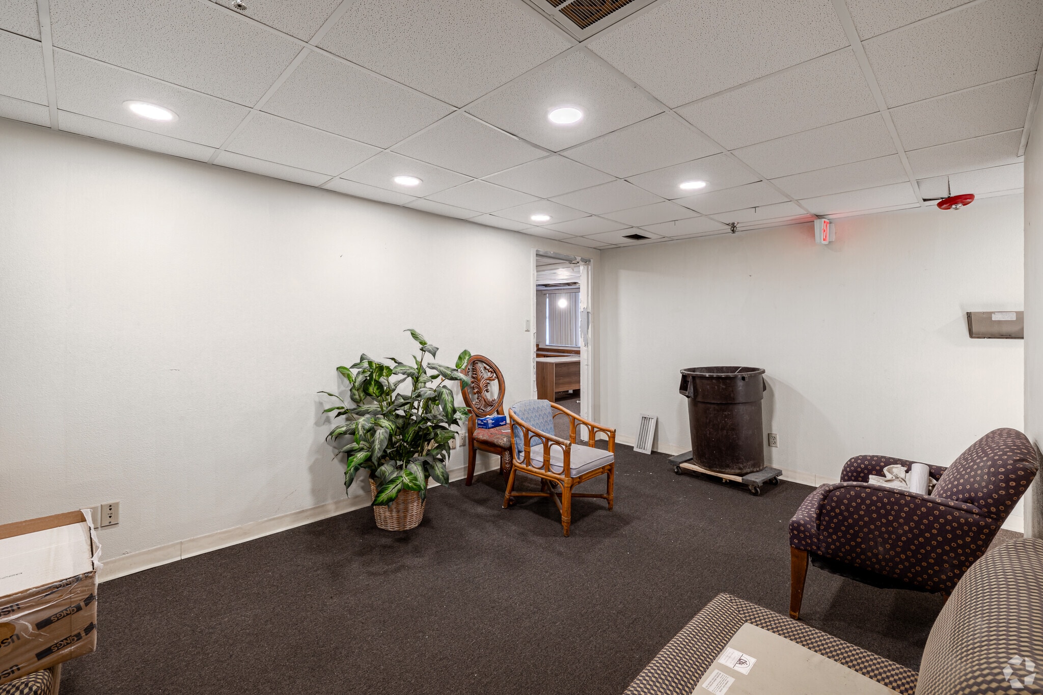 7516 W Irlo Bronson Memorial Hwy, Kissimmee, FL à louer Photo intérieure- Image 1 de 4