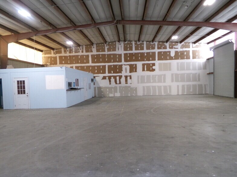 3034-3036 Waterfield Ln, Lakeland, FL à louer - Photo du bâtiment - Image 3 de 9