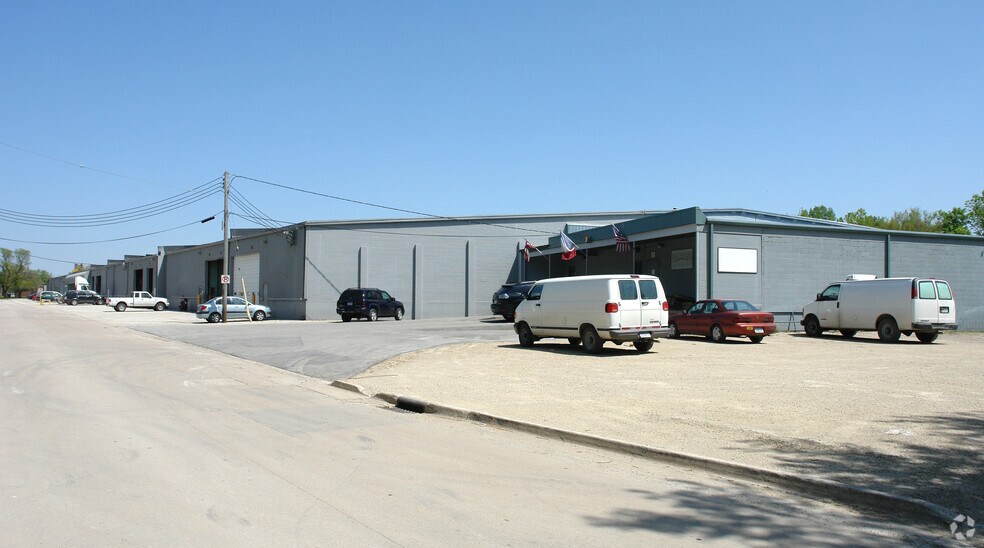 2308 Sunset Rd, Des Moines, IA à louer - Photo principale - Image 1 de 3