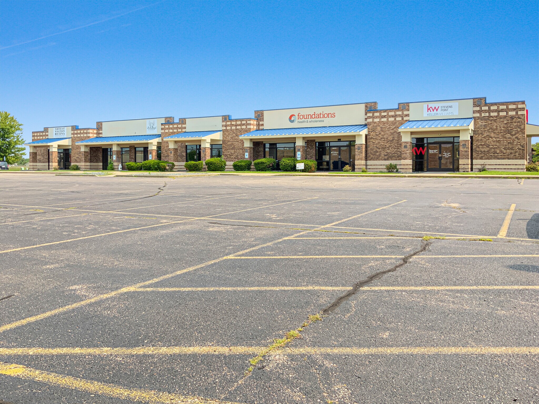 5733 Windy Dr, Stevens Point, WI for sale Building Photo- Image 1 of 1