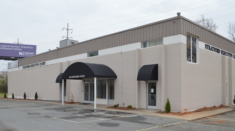 163 Stratford Ct, Winston-Salem, NC for lease - Building Photo - Image 2 of 19