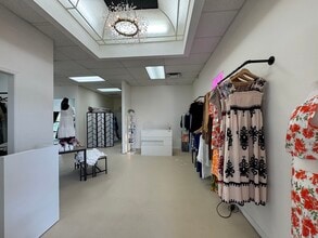 24901 Sandhill Blvd, Punta Gorda, FL for lease Interior Photo- Image 2 of 16