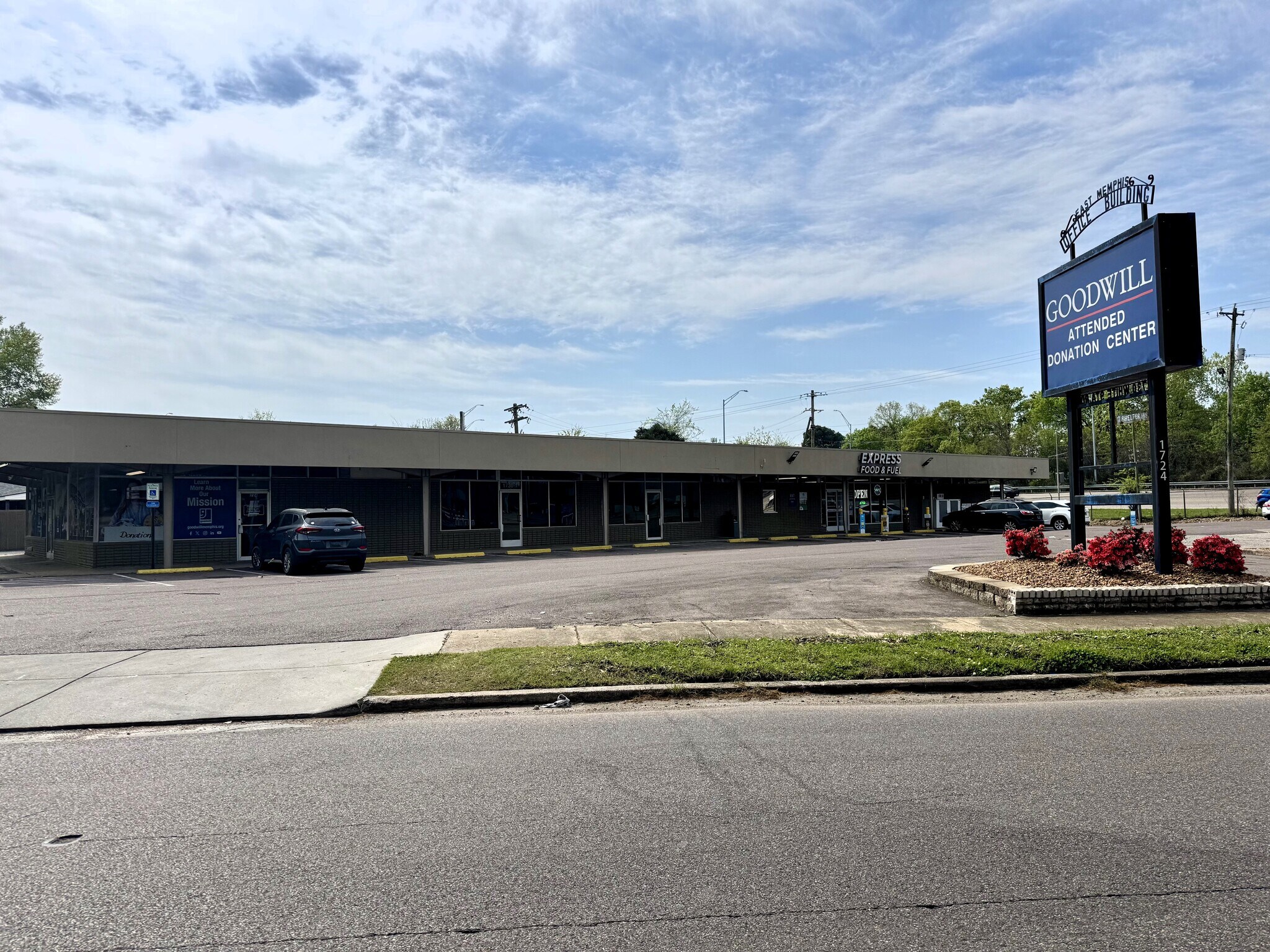 1724-1730 White Station Rd, Memphis, TN à louer Photo du bâtiment- Image 1 de 3