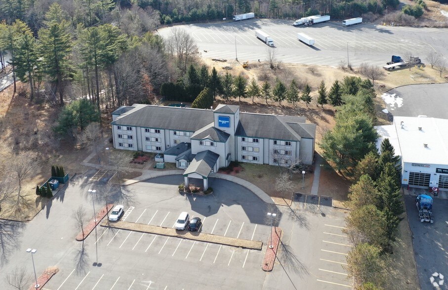 327 Ruby Rd, Willington, CT à vendre - Aérien - Image 3 de 5