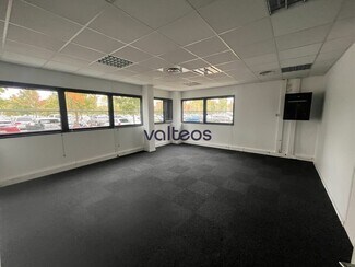 Plus de détails pour 37 Chemin Des Ramassiers, Colomiers - Bureau à louer