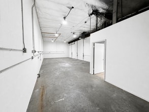 1009-1017 W 190th St, Gardena, CA for lease Interior Photo- Image 2 of 2