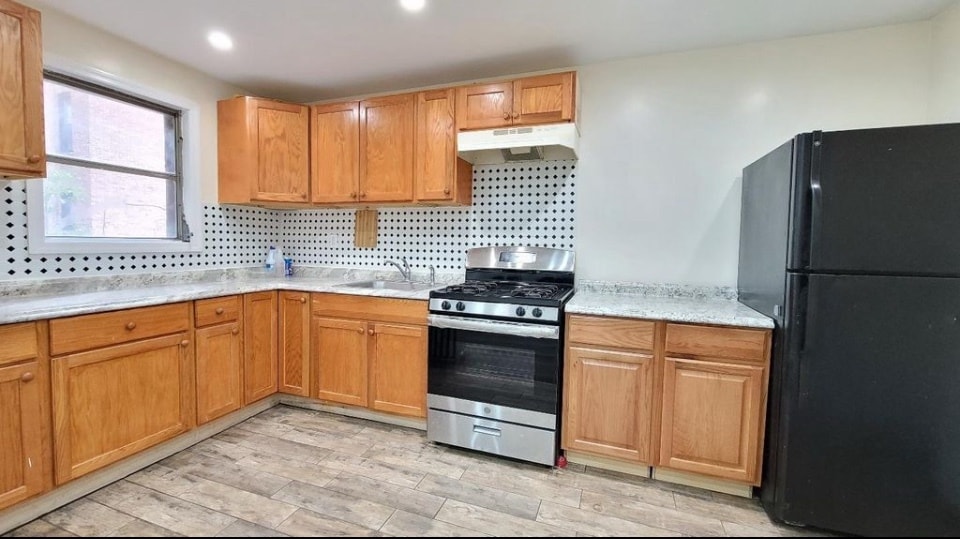 89-17 Jamaica Ave, Jamaica, NY for sale - Interior Photo - Image 2 of 28