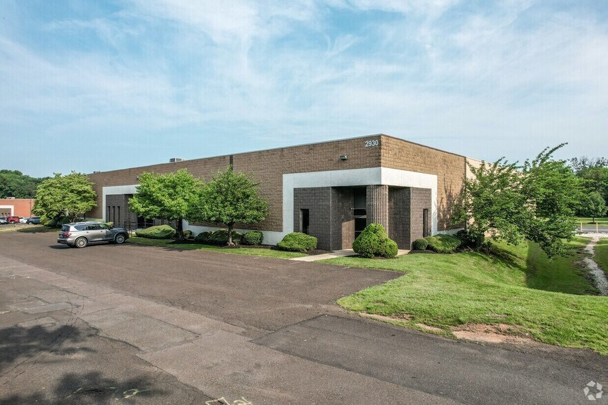 2930 Turnpike Dr, Hatboro, PA à louer - Photo principale - Image 1 de 3