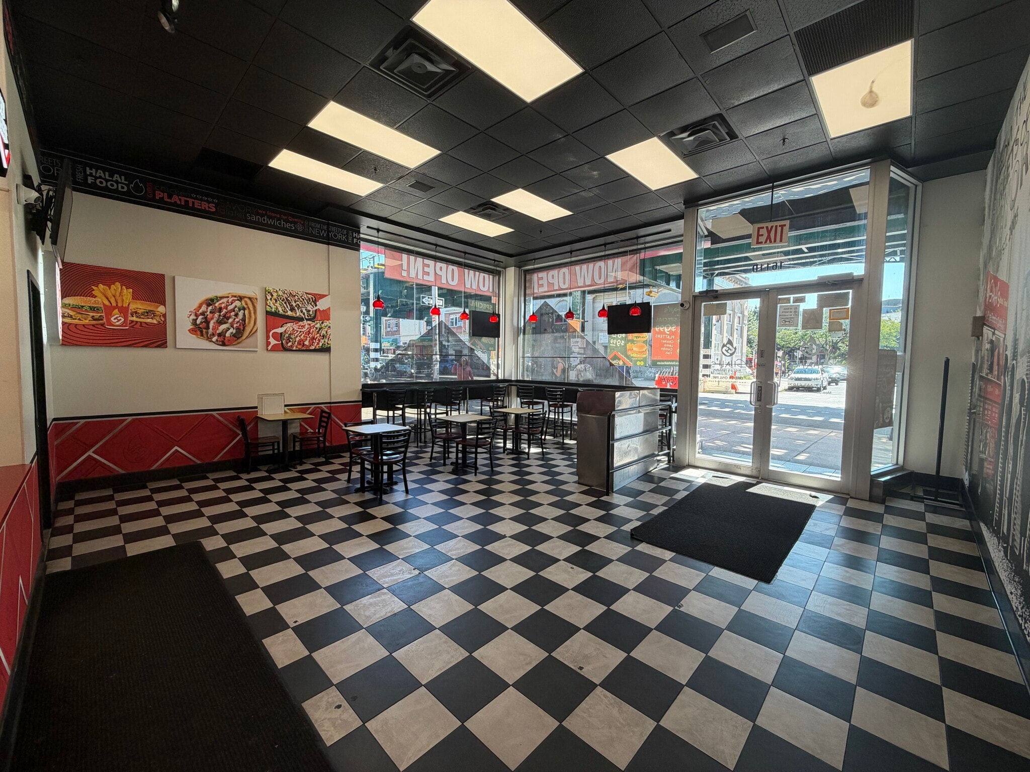 1611 Broadway, Brooklyn, NY for lease Interior Photo- Image 1 of 10