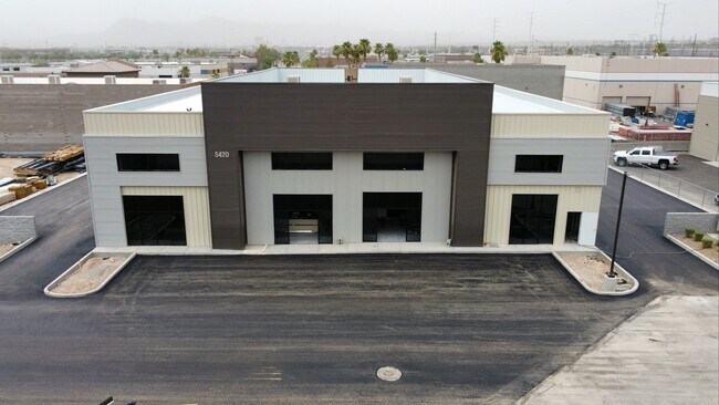 Plus de détails pour 5470 Stephanie St, Las Vegas, NV - Industriel à louer