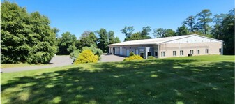 60 Scott Rd, Prospect CT - Entrepôt