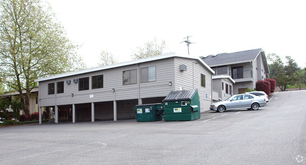 4509 Talbot Rd S, Renton, WA à louer - Photo du bâtiment - Image 2 de 2