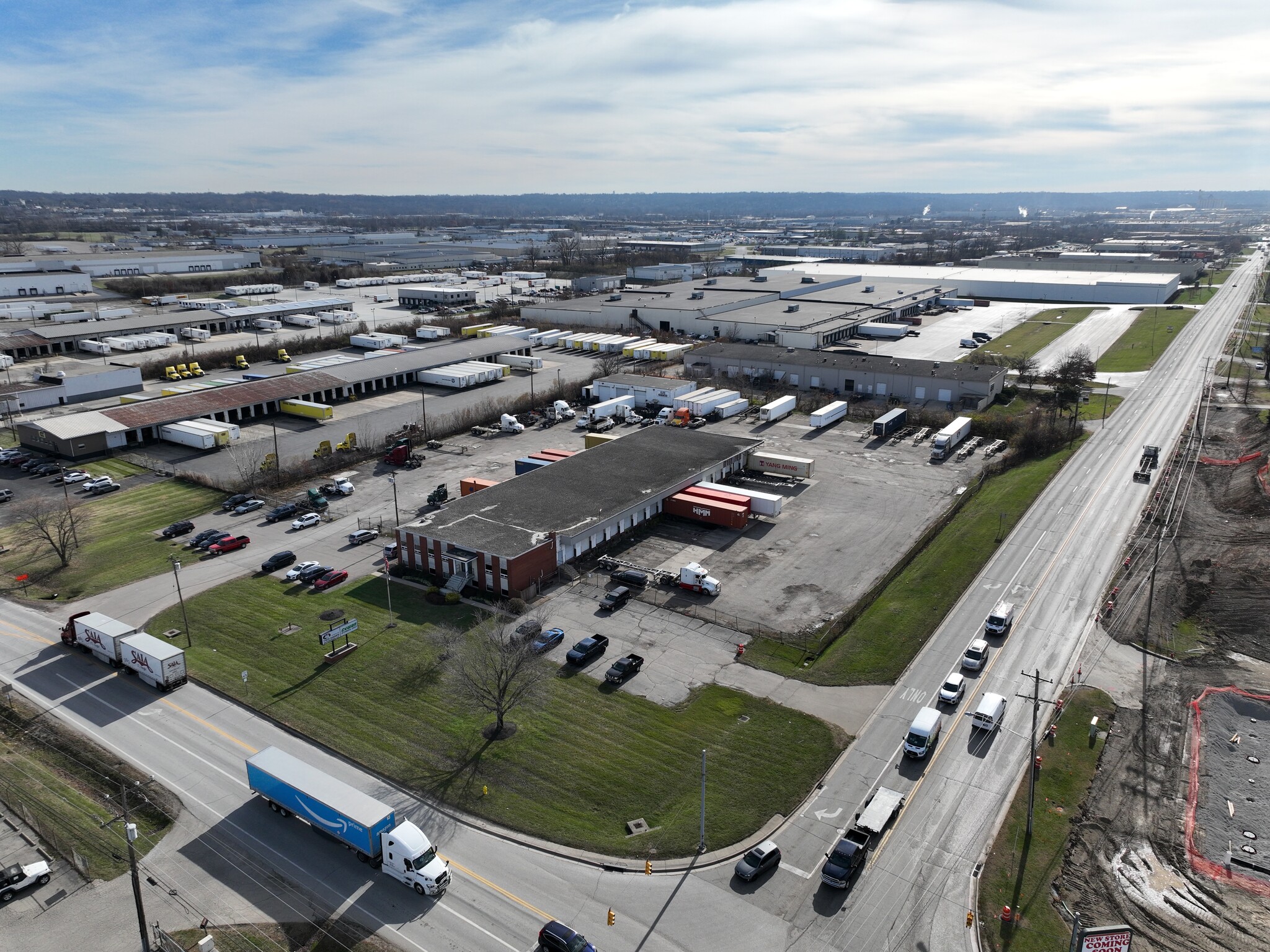 2751 E Crescentville Rd, West Chester, OH for lease Building Photo- Image 1 of 2