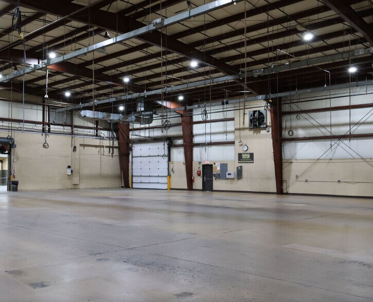 363-367 S Jefferson St, Orange, NJ à vendre - Photo du bâtiment - Image 2 de 4