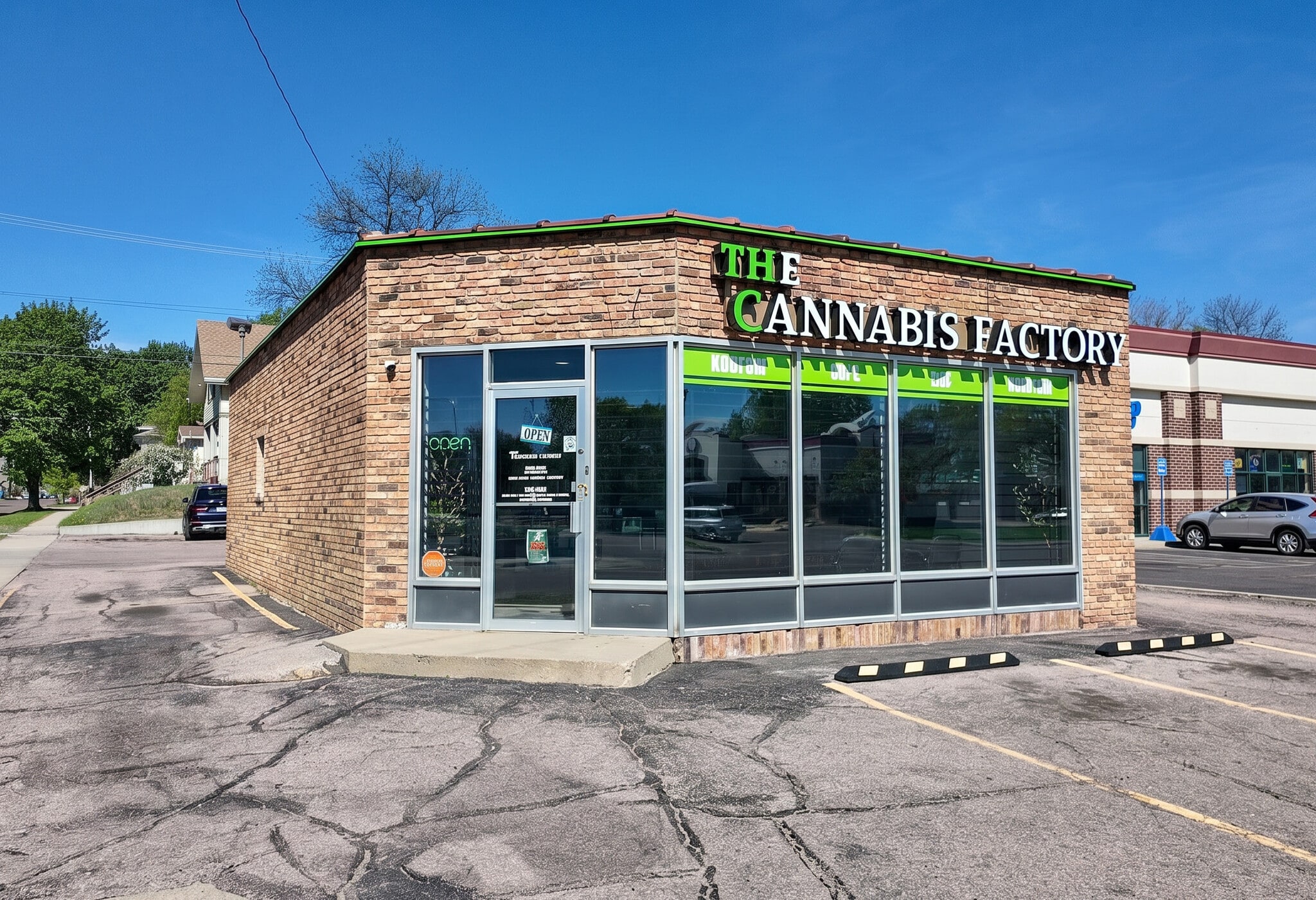 825 S Minnesota Ave, Sioux Falls, SD for lease Building Photo- Image 1 of 18