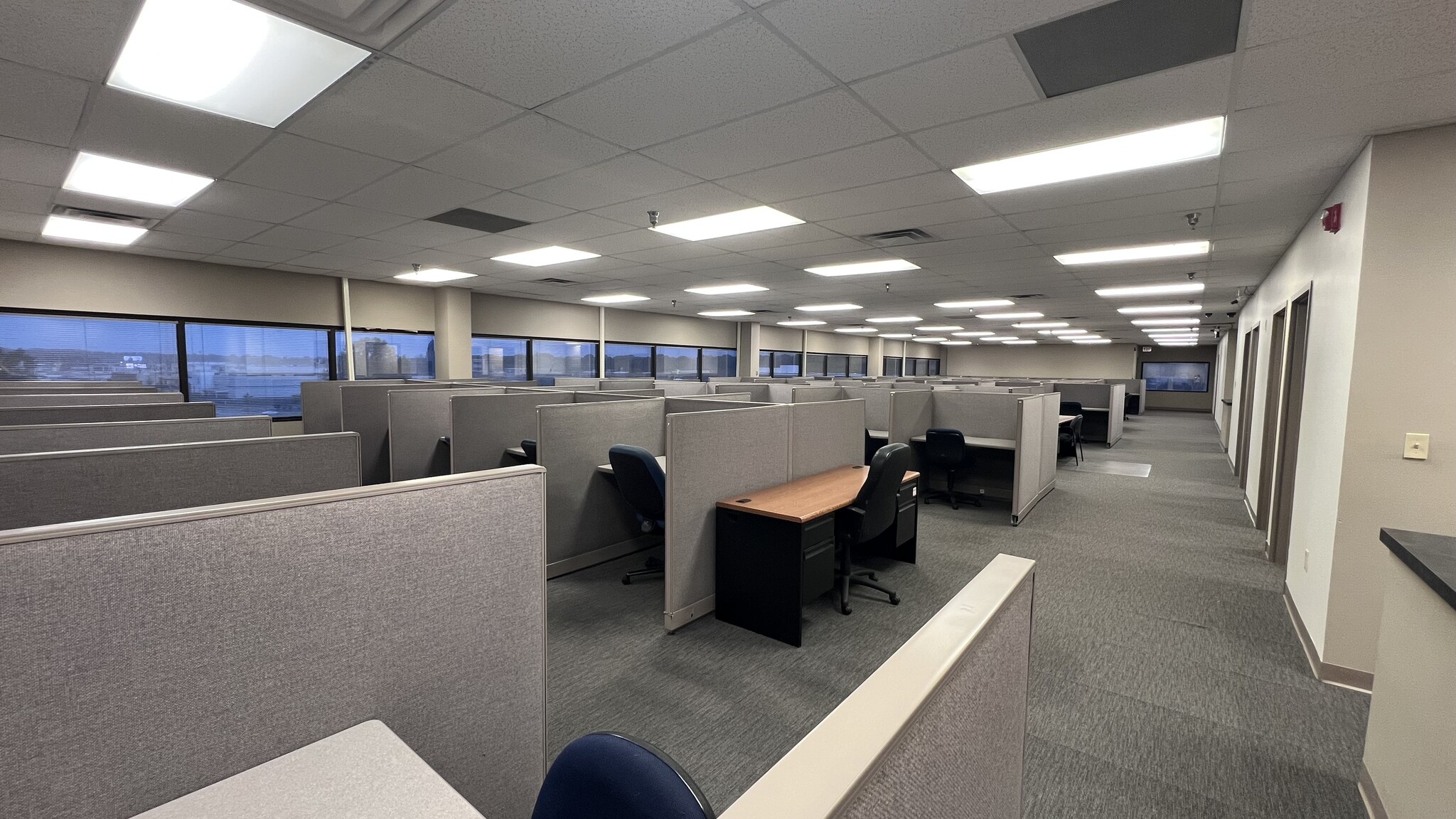 2402 Wildwood Ave, North Little Rock, AR for lease Building Photo- Image 1 of 23