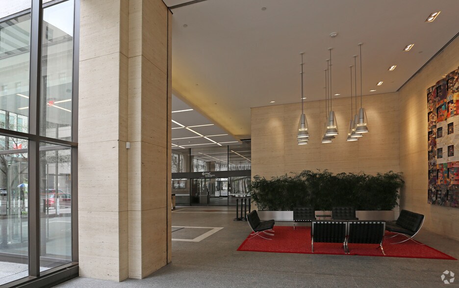 201 E 5th St, Cincinnati, OH à louer - Hall d’entrée - Image 3 de 4