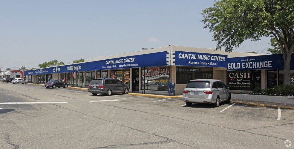 5901-6113 Burnet Rd, Austin, TX for lease - Primary Photo - Image 1 of 15