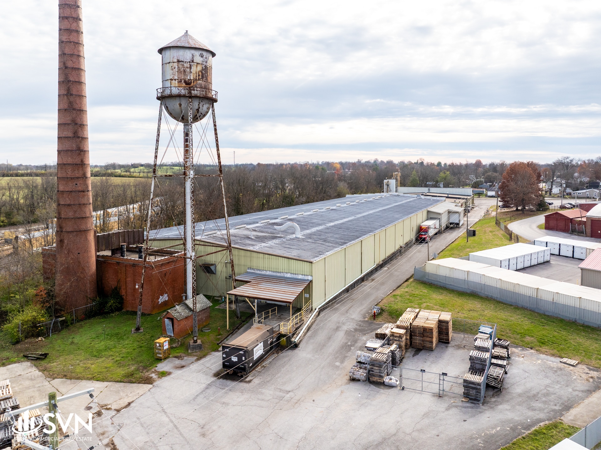 1750 17th St, Paris, KY à louer Photo du bâtiment- Image 1 de 37
