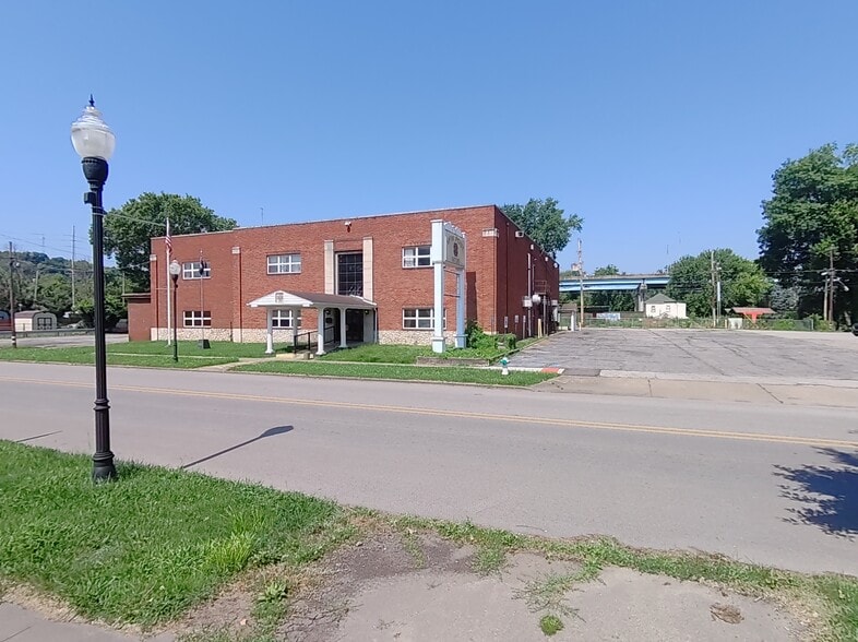 227 Main St, Huntington, WV for sale - Building Photo - Image 3 of 46