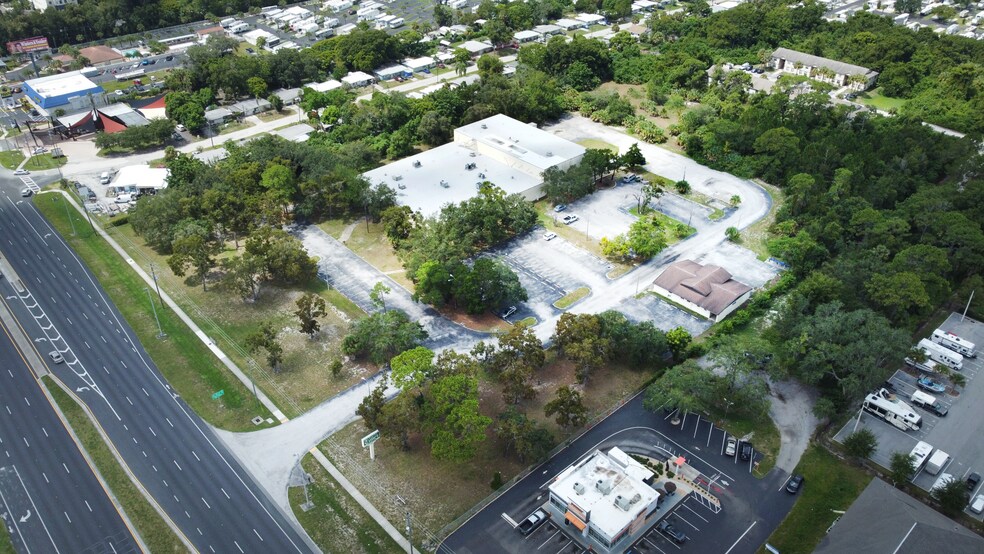11321 US Highway 19, Port Richey, FL à vendre - Photo principale - Image 1 de 13