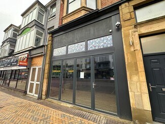 Plus de détails pour 6 Queen St, Blackpool - Commerce de détail à louer