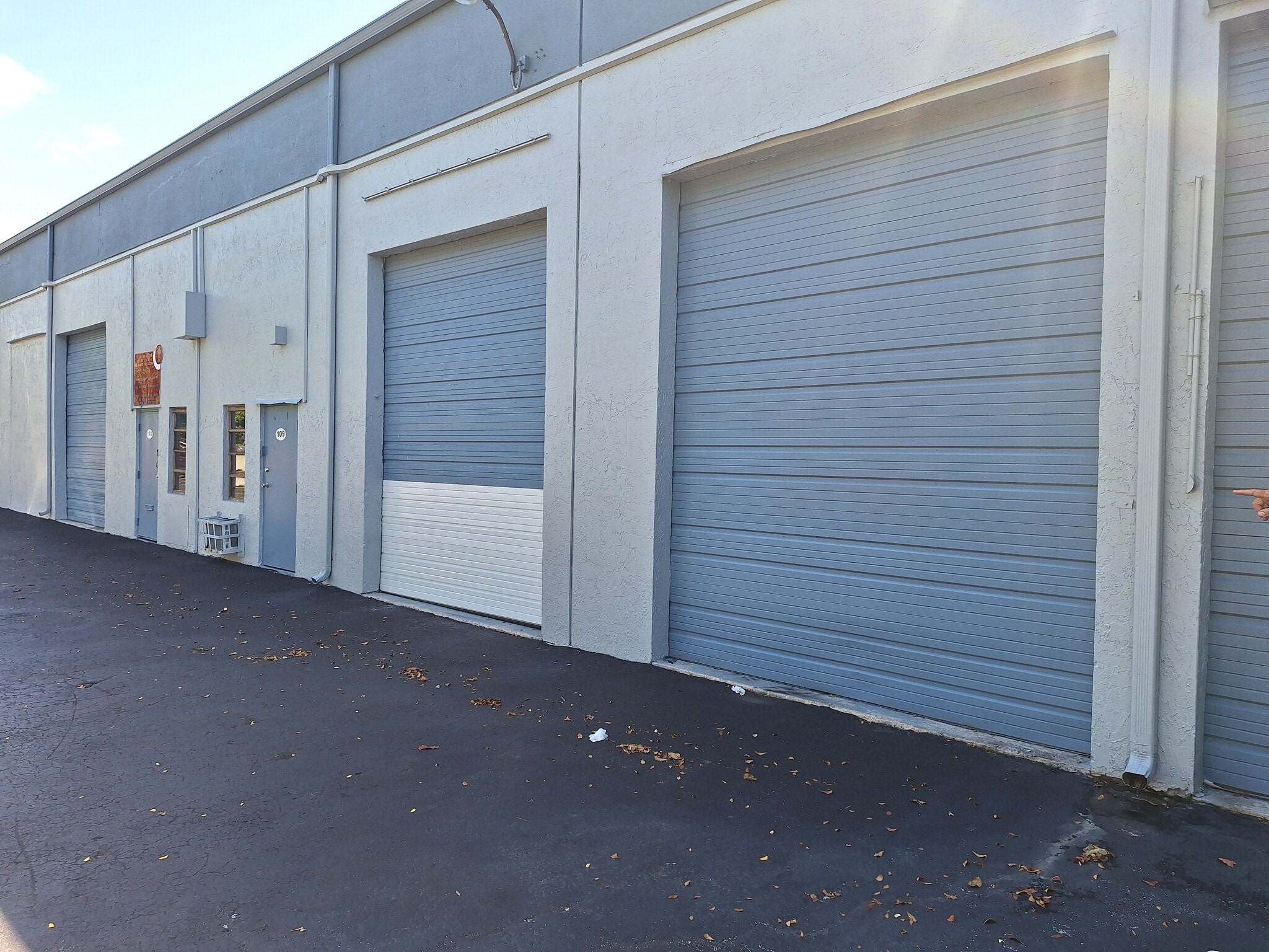 10705 SW 216th St, Miami, FL à louer Photo du bâtiment- Image 1 de 1