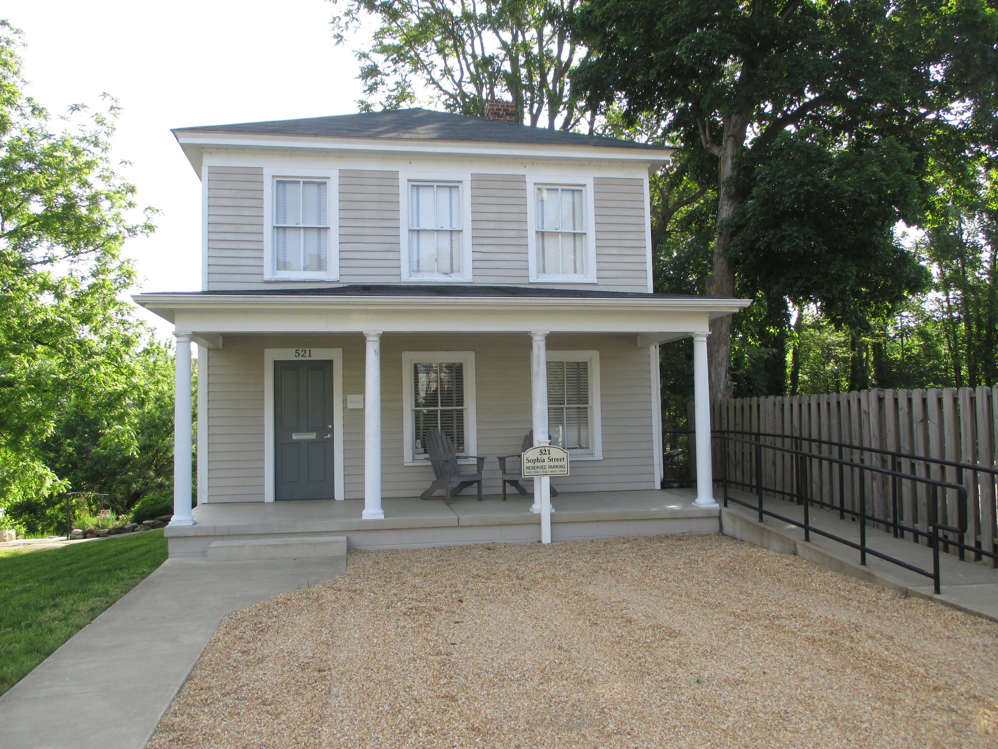 521 Sophia St, Fredericksburg, VA for lease Building Photo- Image 1 of 5