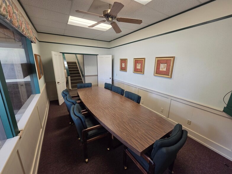 5588 N Palm Ave, Fresno, CA for lease - Building Photo - Image 3 of 4