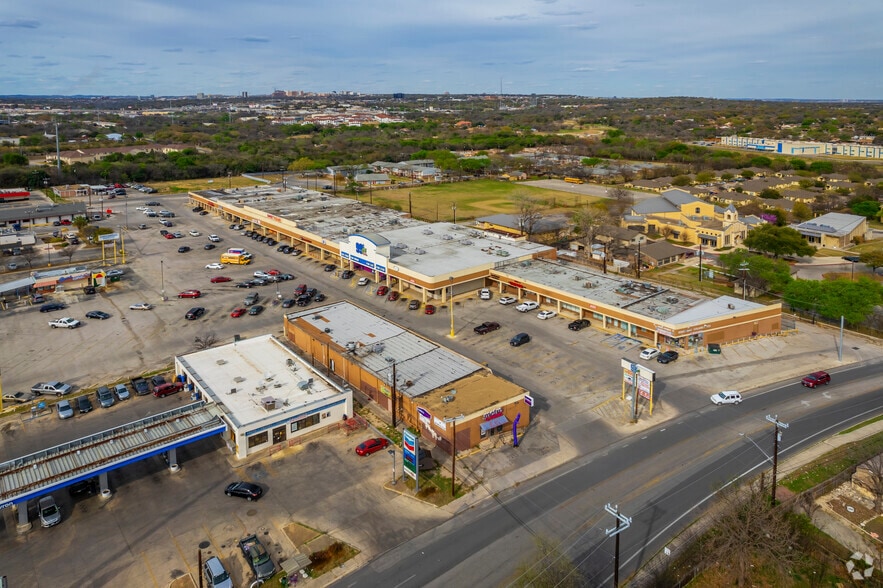 4310-4412 Callaghan Rd, San Antonio, TX for sale - Building Photo - Image 1 of 1