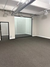 409 Joyce Kilmer Ave, New Brunswick, NJ for lease Interior Photo- Image 1 of 5
