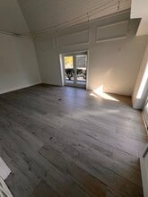 2407 Periwinkle Way, Sanibel, FL for sale Interior Photo- Image 2 of 15