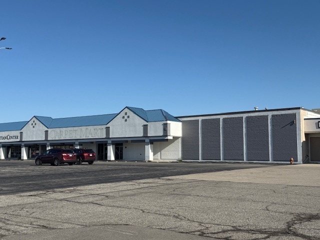 1836 E 2nd St, Defiance, OH for lease Building Photo- Image 1 of 3