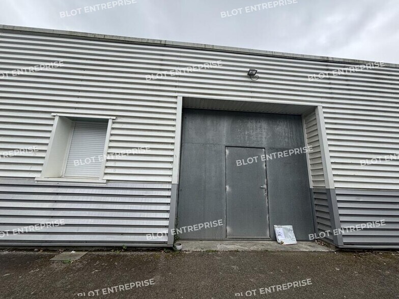 Flex dans Sainte-Luce-sur-Loire à louer - Photo du bâtiment - Image 1 de 6