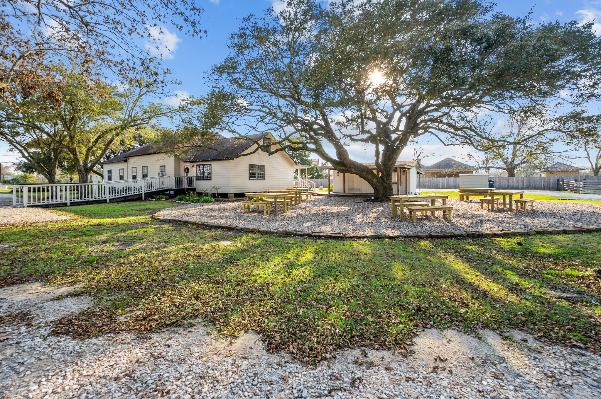 4319 N FM 565 Rd, Mont Belvieu, TX for sale Primary Photo- Image 1 of 1