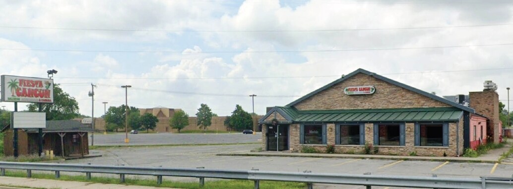 3535 S Main St, Elkhart, IN à vendre Photo du bâtiment- Image 1 de 15